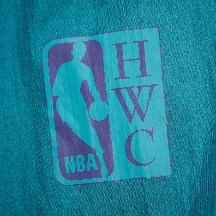 Charlotte Hornets Team OG 3.0 Anorak half-zip - Image 4