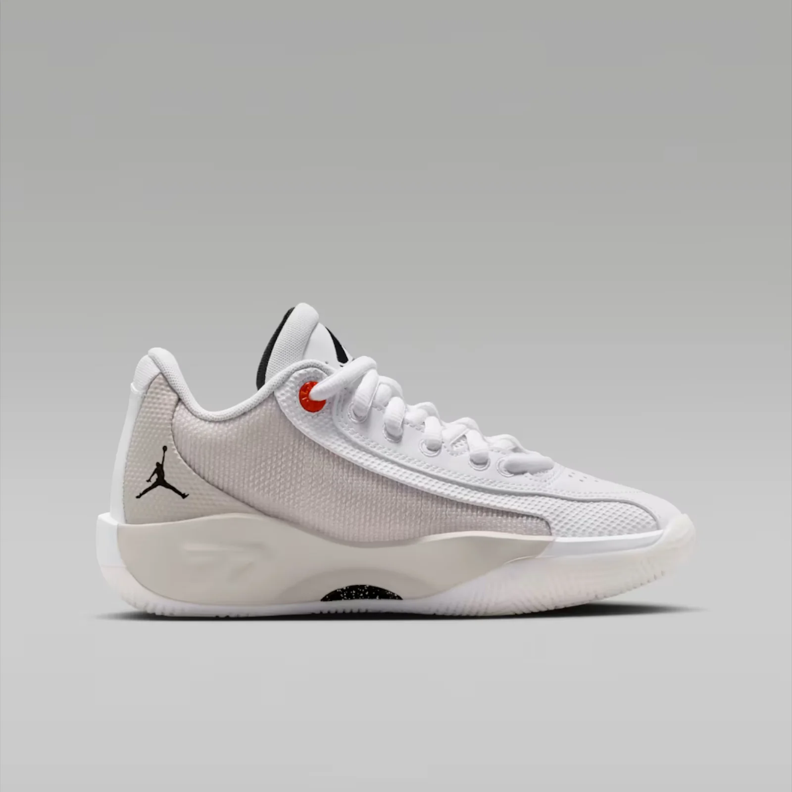 Luka .77 GS White Tech Grey - Image 3