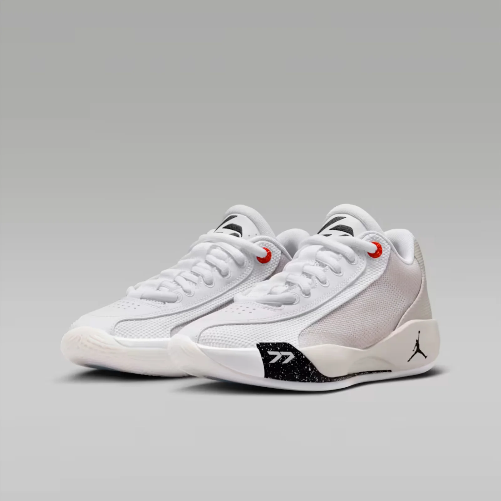 Luka .77 GS White Tech Grey - Image 5