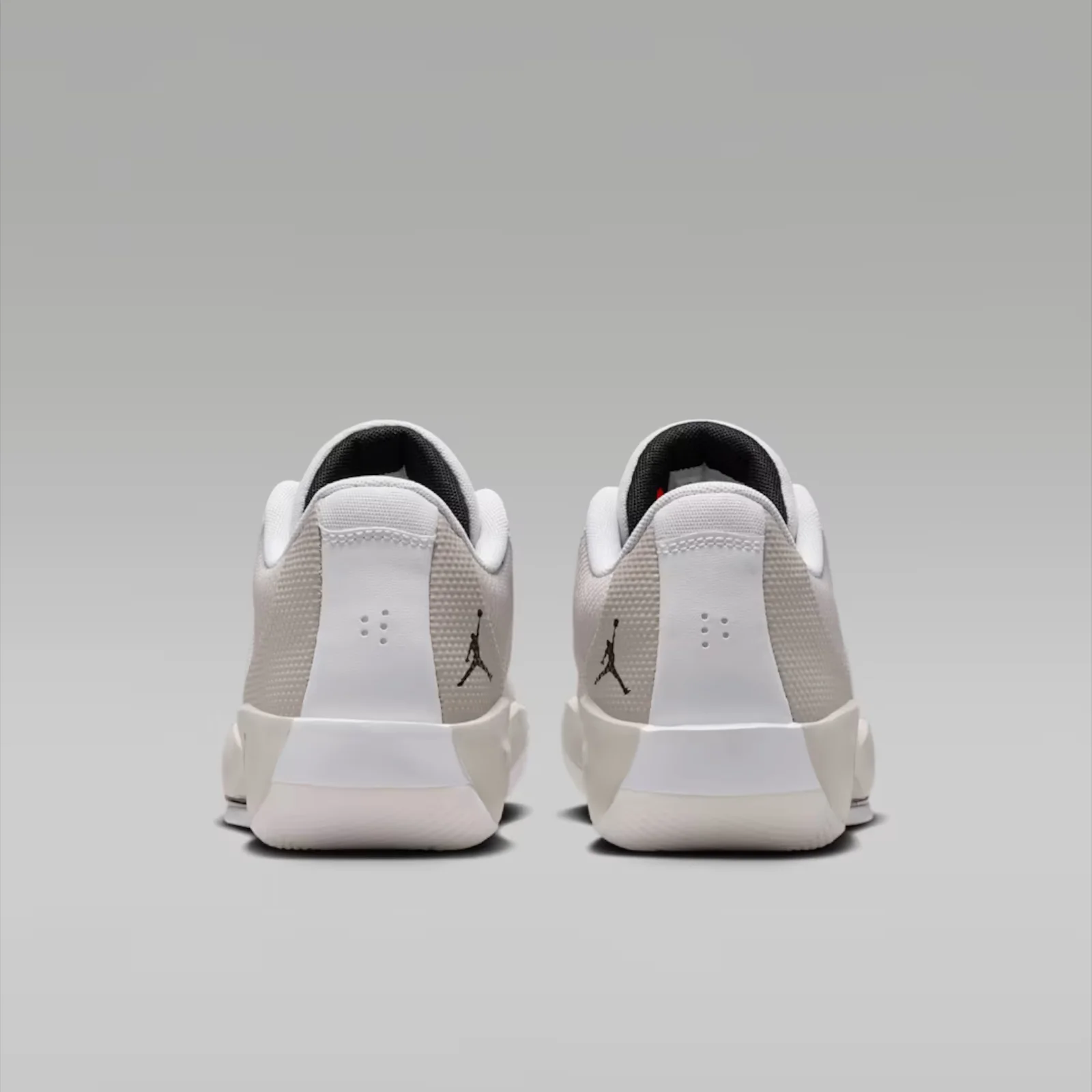 Luka .77 GS White Tech Grey - Image 6