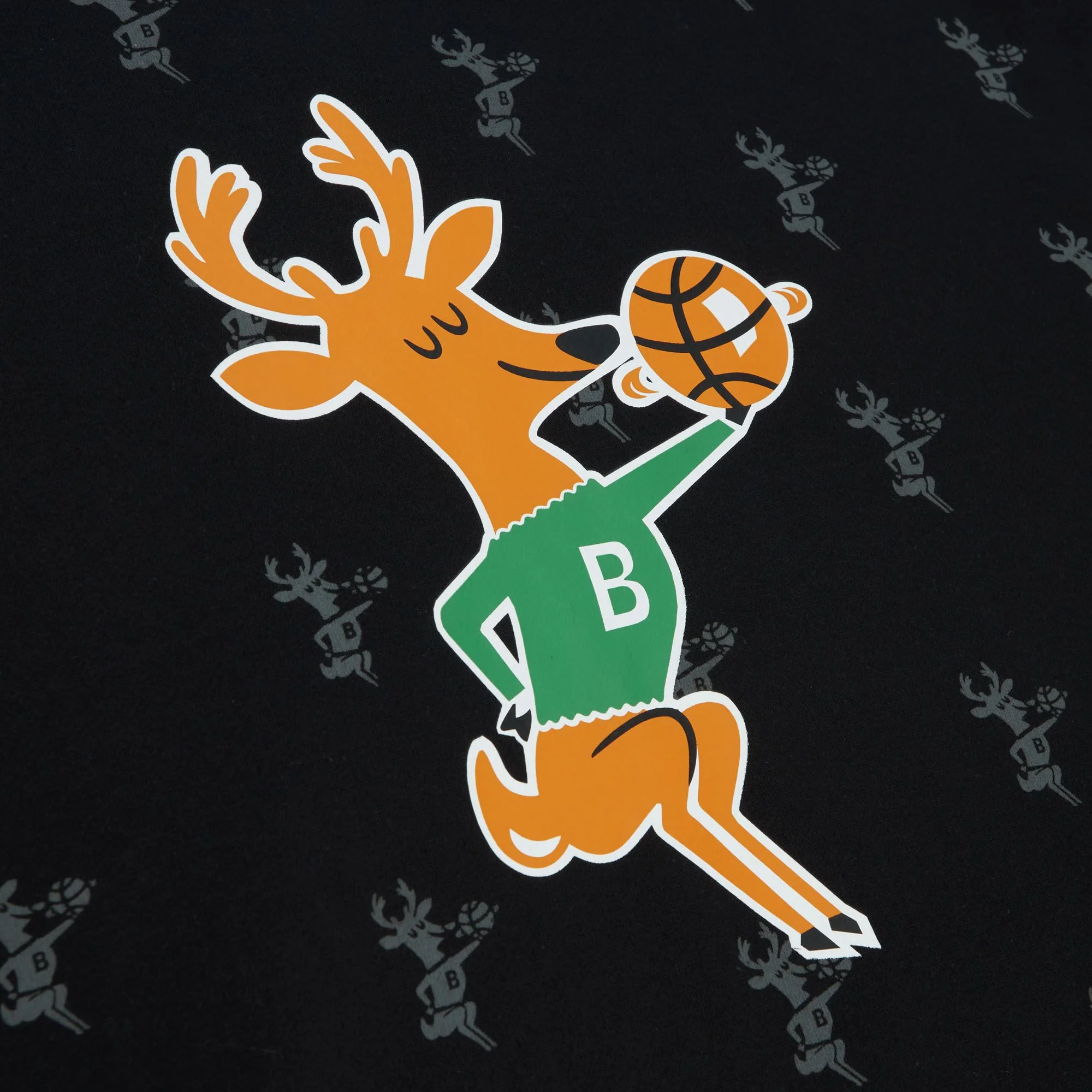 AOP Fleece Hoodie Milwaukee Bucks - Image 3