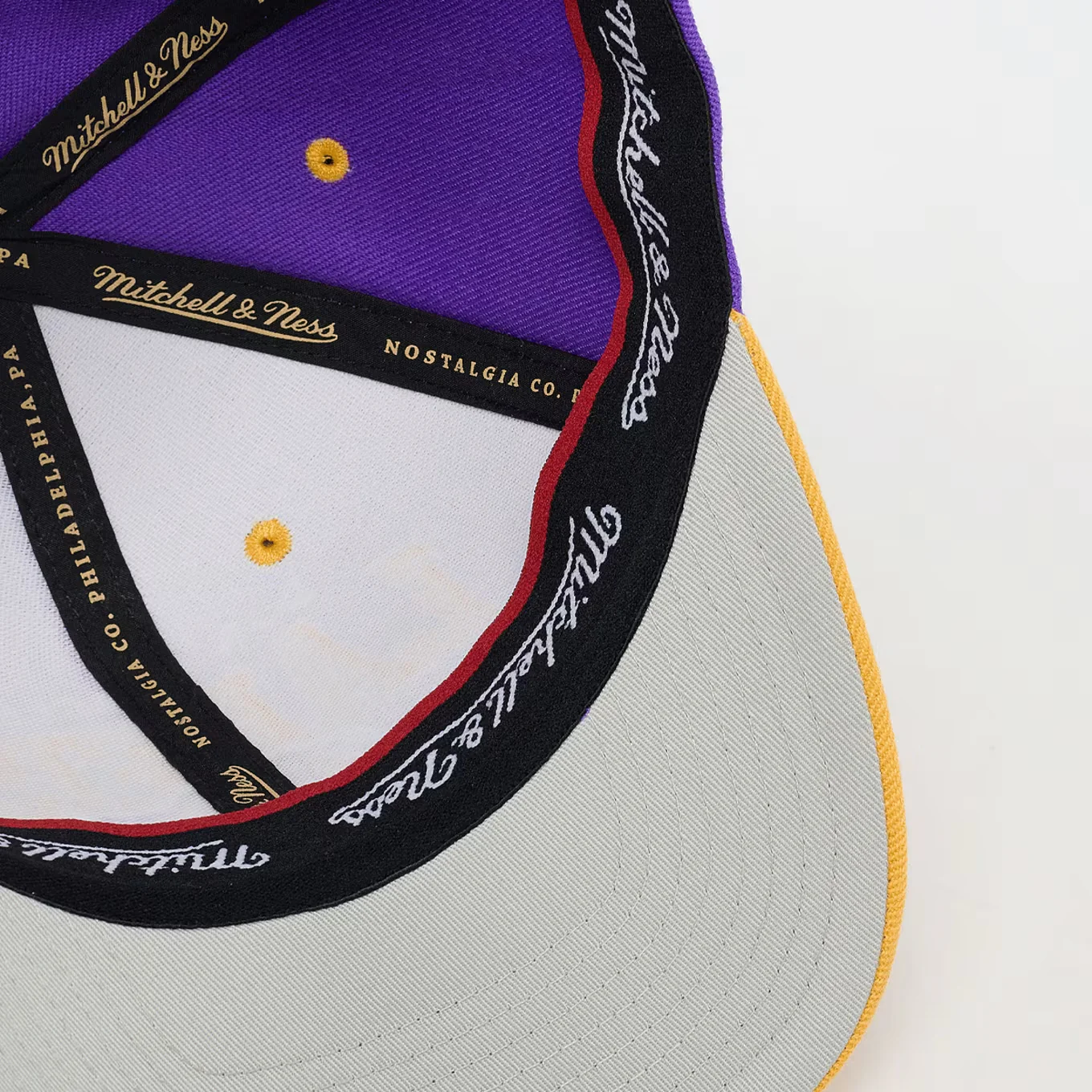 Team Arch Classic Red Los Angeles Lakers - Image 3