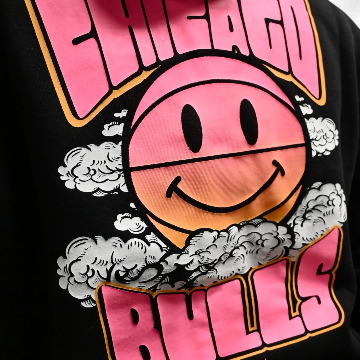 Team Chicago Bulls Neon Hoodie - Image 4