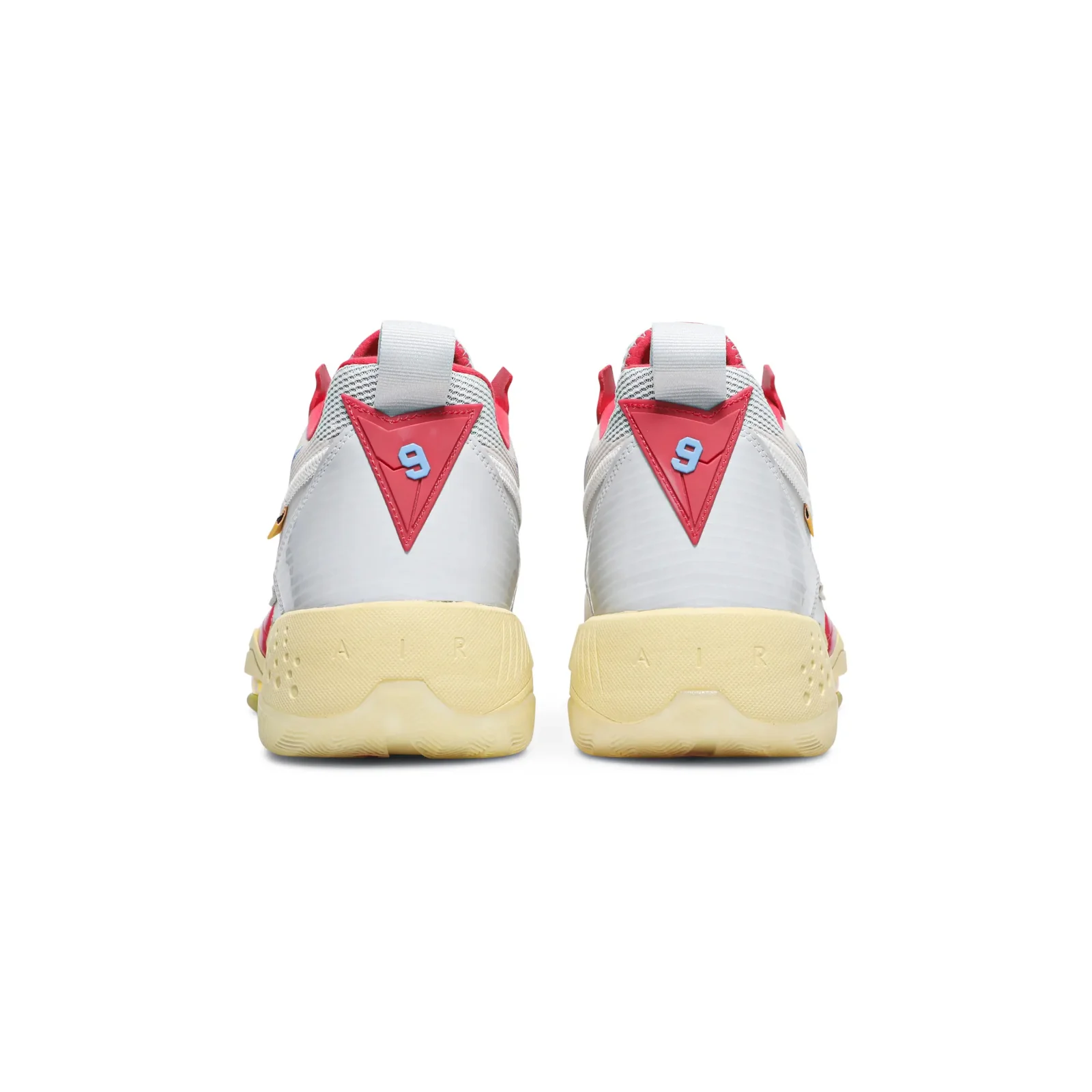 Union LA x Jordan Zoom '92 Guava Ice - Image 6