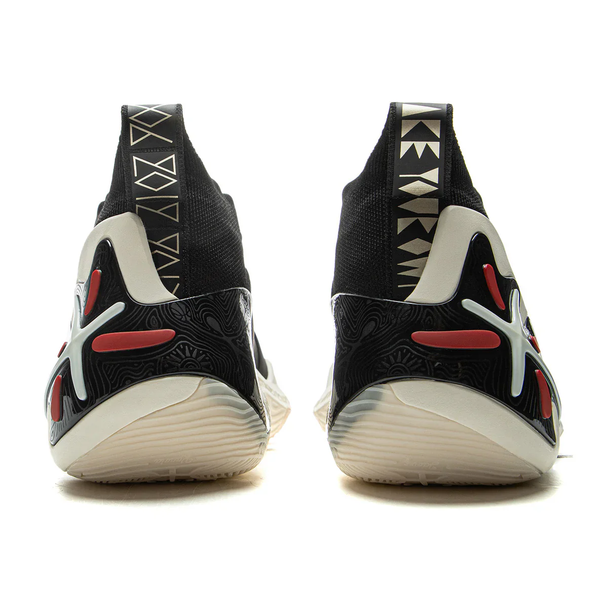 Wade 11 Announcement - Image 6